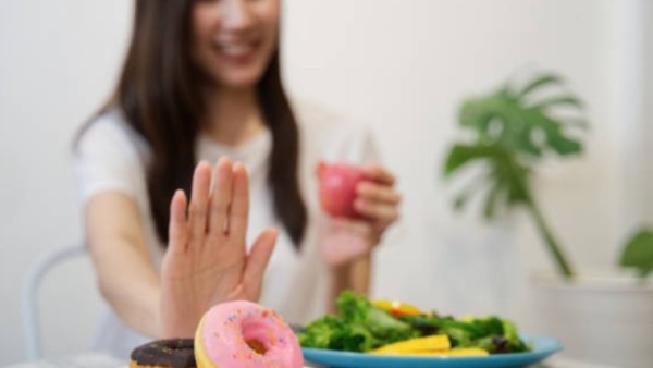 Penelitian terbaru mengungkap bahwa senyawa kimia dari kemasan makanan dan bahan tambahan pangan bisa memengaruhi hormon ibu hamil dan meningkatkan risiko tekanan darah tinggi atau preeklamsia.